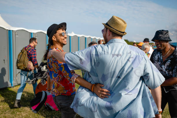 Best Long-term porta potty rental  in Three Oaks, FL