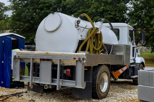 Best Local porta potty services  in Three Oaks, FL